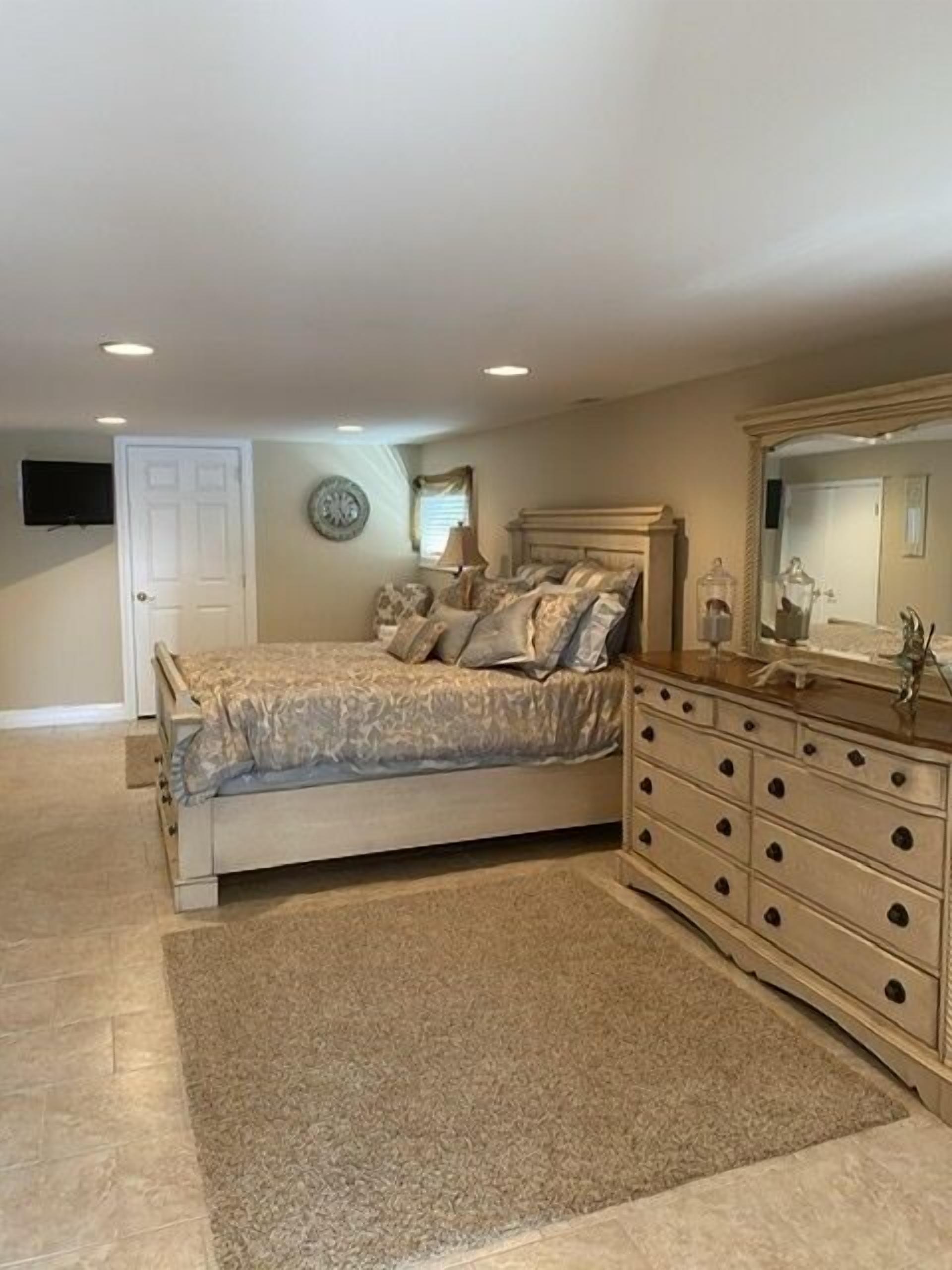 Single family home in the heart of Townsend Inlet!