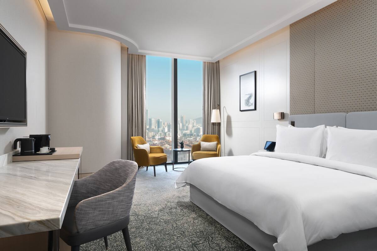 Club Premier City View King | 고급 침구, 템퍼페딕 침대, 미니바, 객실 내 금고