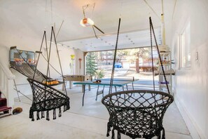 غرفة الألعاب