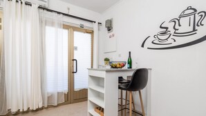 Unclassified image, 2 of 28, button - Awesome Apartment in Rijeka With Wifi and 1 Bedrooms (Rijeka)