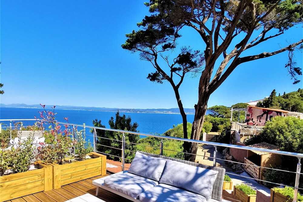 L'Abeste Studio 20m2 Sea view Terrace 30m2, air conditioned