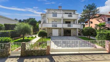 Apartment | Exterior