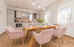 House | Private kitchen