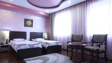 Standard Twin Room | Free WiFi, bed sheets