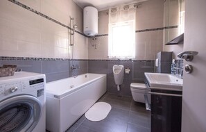 House | Bathroom - Awesome Home in Kastel Sucurac With Wifi, Outdoor Swimming Pool and Heated Swimming Pool (Kastela)