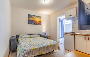 Apartment | Eigene Küche | Kühlschrank, Kochgeschirr/Geschirr/Besteck