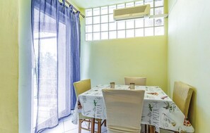 Apartment | Exterior - Stunning Home in Medulin With Wifi and 2 Bedrooms (Medulin)