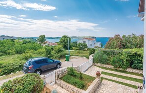 Exterior - Amazing Home in Rtina With Wifi and 4 Bedrooms (Razanac)