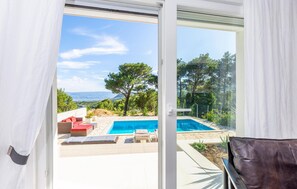 House | Pool | Outdoor pool
