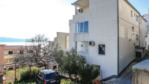 Apartment | Exterior - Beautiful Home in Nemira With Jacuzzi, Wifi and 2 Bedrooms (Omis)