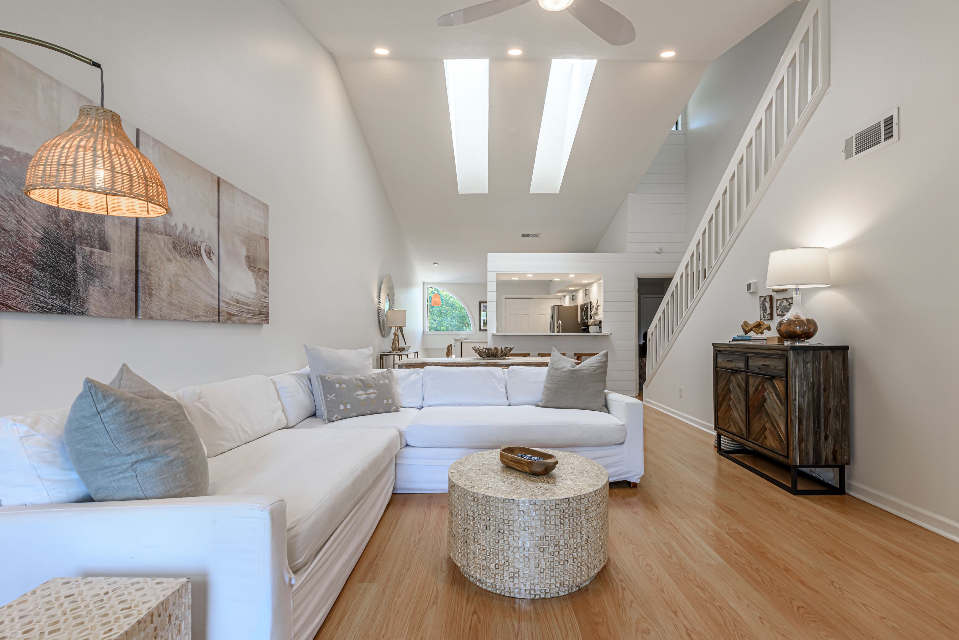 6-Seat Golf Cart ~ Bay View ~ Sunroom ~ Quiet Community