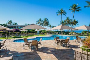 A heated pool - Wailea Ekahi Studio#48-D Gorgeous Studio, Keawakapu Beach! (Wailea)