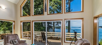 Waterfront w/ Seasonal Dock! (Rendezvous Retreat)
