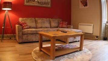 Apartemen | Ruang keluarga | Televisi 30-inci dengan saluran TV digital