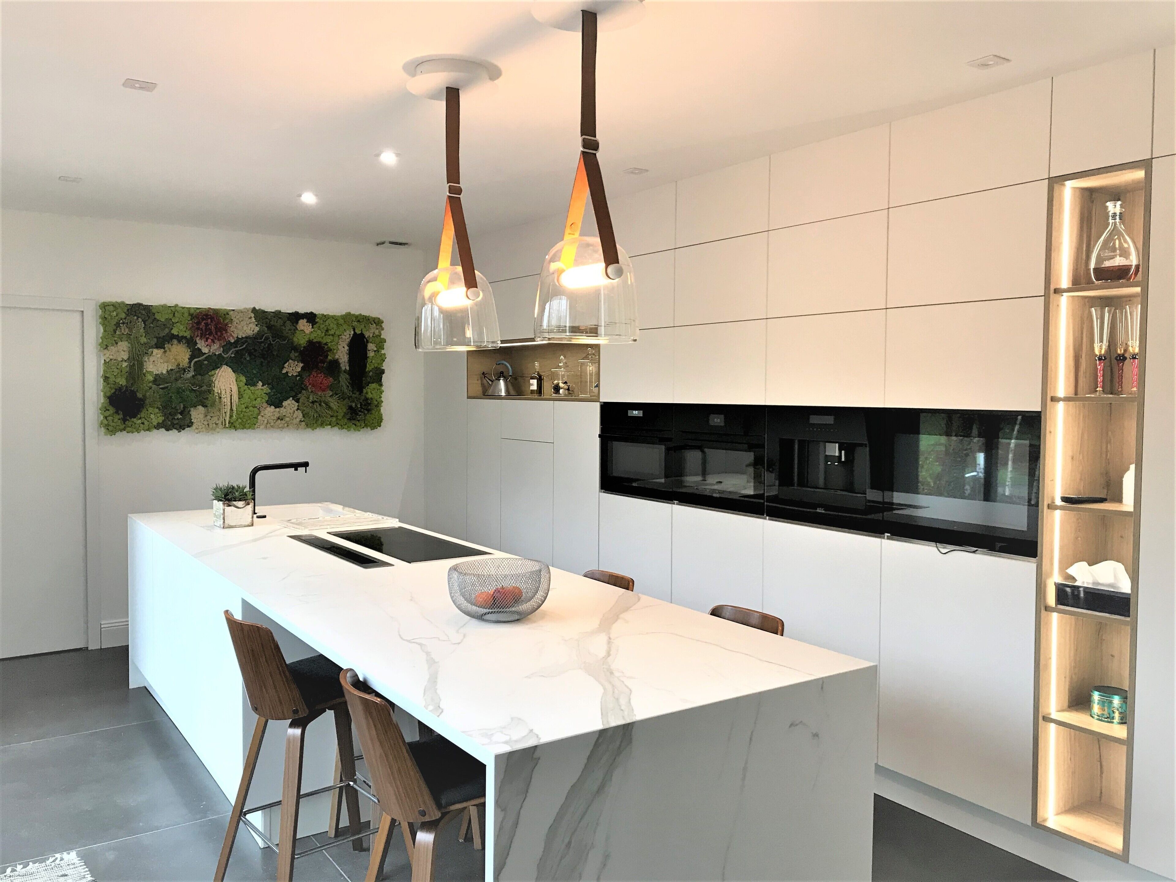 Beautifully decorated house is ideally located