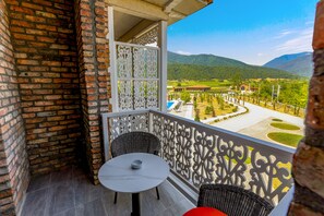 Standard Double or Twin Room | View from room - Chateau Artwine (Telavi)