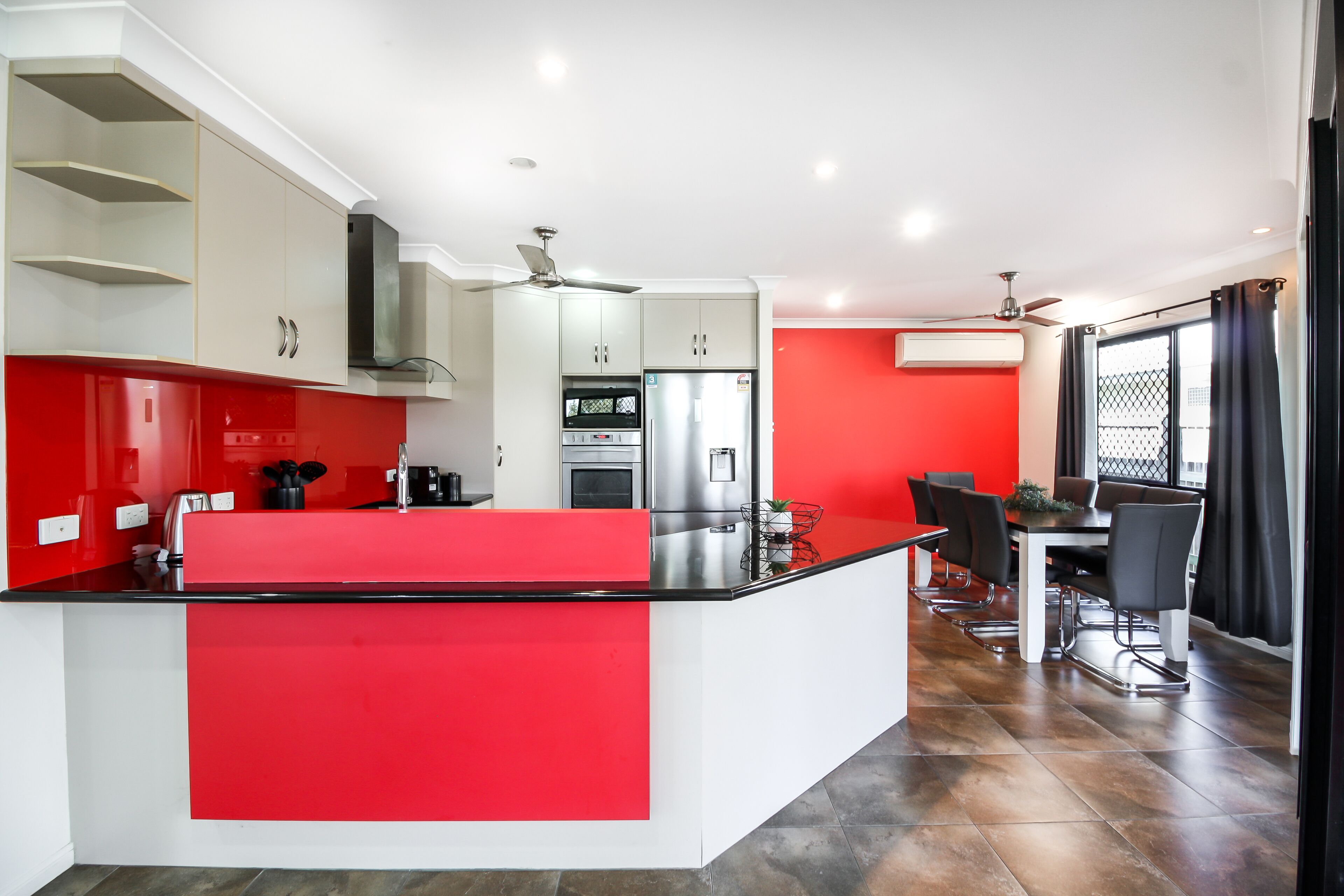 💎Serenity - Pet friendly 4brm, 2bth, airconditioned throuought💎