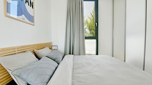 2 slaapkamers, een strijkplank/strijkijzer, wifi, beddengoed