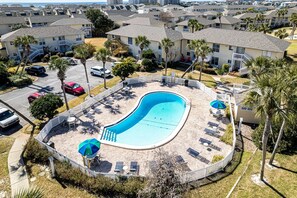 Beheizter Pool