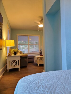 2 habitaciones, tabla de planchar con plancha y wifi gratis 