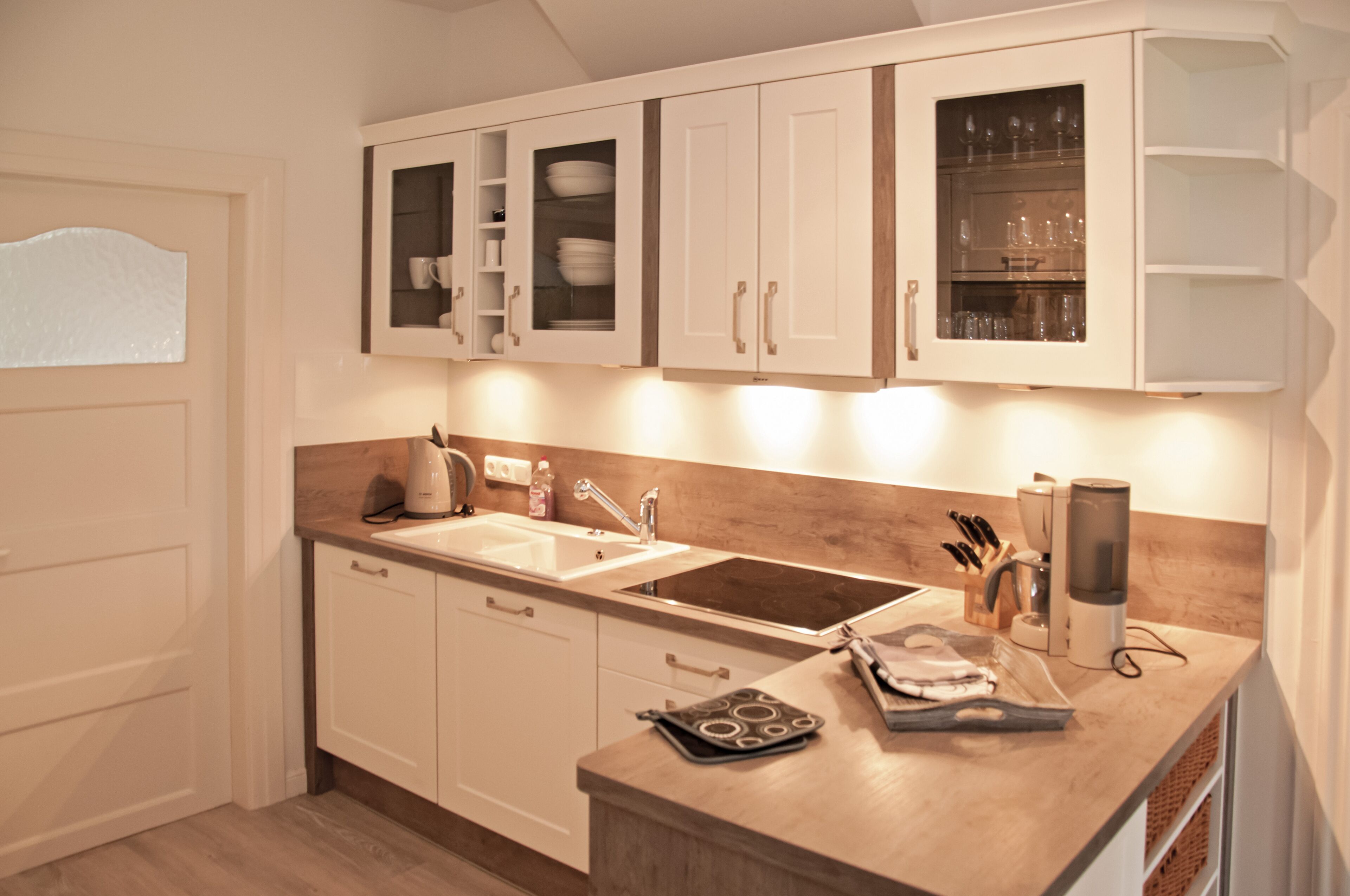 Condo | Private kitchen | Fridge, microwave, oven, stovetop