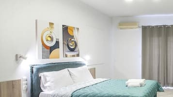 Premium bedding, Tempur-Pedic beds, individually furnished, free WiFi