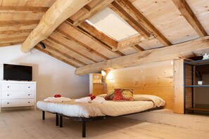 2 camere, ferro/asse da stiro, culla da viaggio, Wi-Fi gratuito