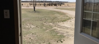 Comfortable Family Hunting Lodge