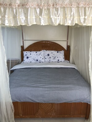 1 bedroom, desk, iron/ironing board, free WiFi - Hidden Gem of Nairobi City Centre (Nairobi)