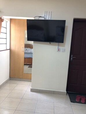 1 bedroom, desk, iron/ironing board, free WiFi - Hidden Gem of Nairobi City Centre (Nairobi)