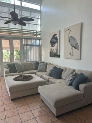 Televisor intel·ligent i oficines 