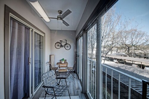 Renovated Condo In A Lovely Gated Community