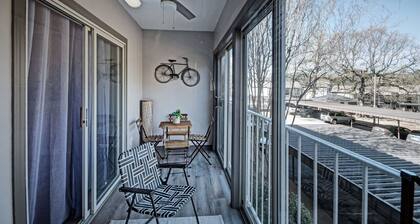 Renovated Condo In A Lovely Gated Community