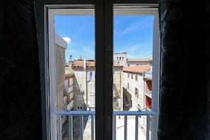 Vue sur la ville depuis l’hébergement
