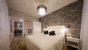 Unclassified image, 4 of 67, button - Old town apartments Aldo (Zadar)