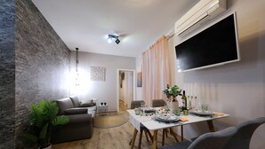 Unclassified image, 2 of 67, button - Old town apartments Aldo (Zadar)