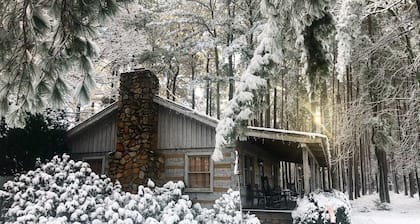 Upscale Log Cabin at Ferndale: An Elegant Retreat