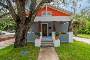 Exterior - Hibiscus Hideaway (Tarpon Springs)