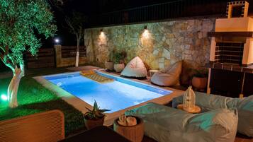 Piscine extérieure