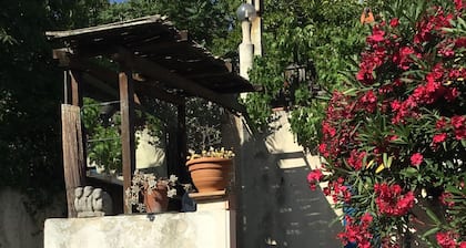 Appartement T1 33m2 au Calme Tonnelle Ombragée