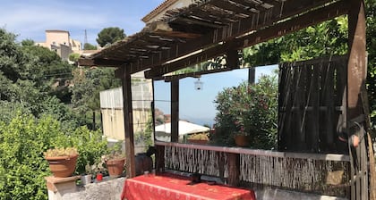 Appartement T1 33m2 au Calme Tonnelle Ombragée