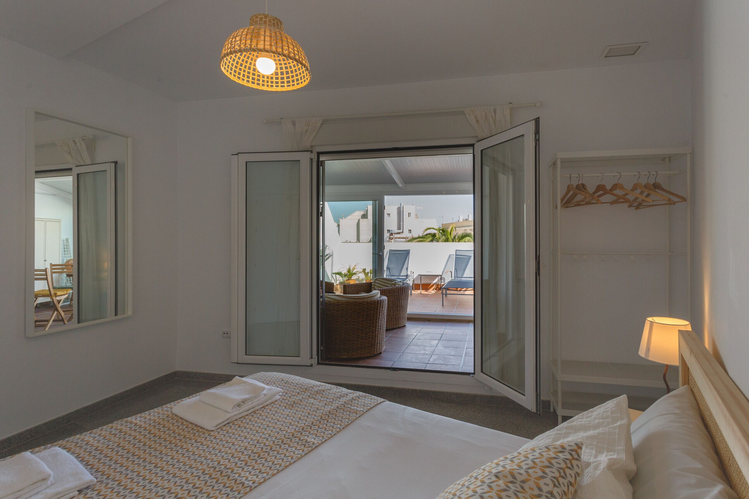 1 soverom, strykejern/-brett, wi-fi (inkludert) og sengetøy