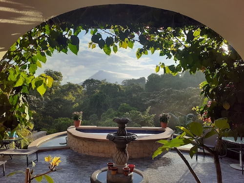 Parrot Suite: Encantada Arenal Adults Only, Wildlife Sanctuary, B&B, Enjoy More!