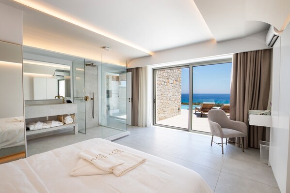 2 bedrooms, in-room safe, free WiFi, bed sheets