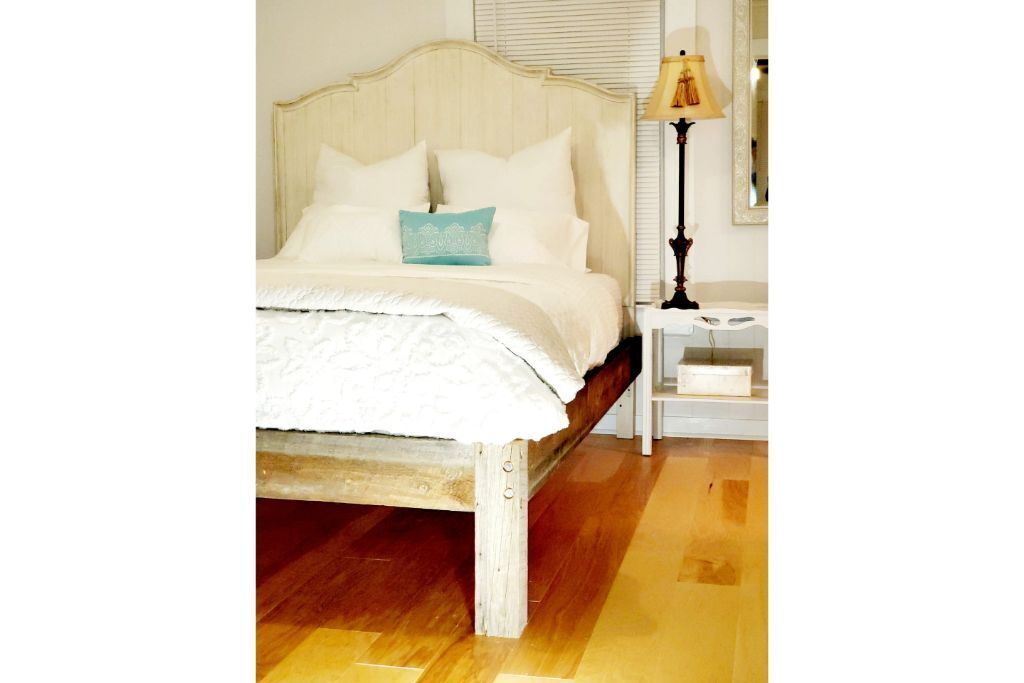 Renovated Cottage In Historic Jamestown NC