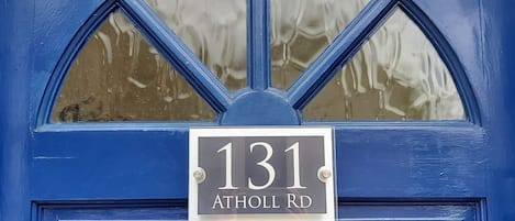 تفاصيل الفندق من الخارج