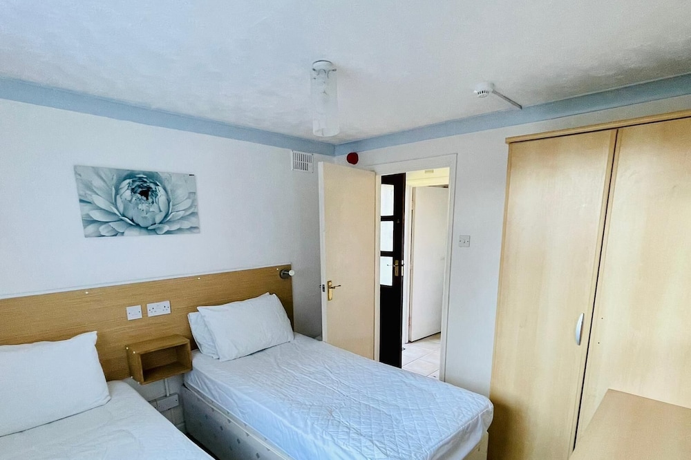 Quadruple Studio Ensuite