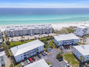 Exterior - Beachside Villa South of 30A - 1 Minute Walk to Seagrove Beach (Santa Rosa Beach)