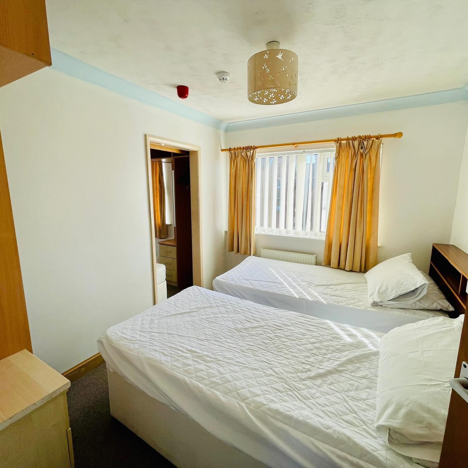 Quadruple Apartment With Garden Access