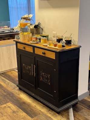 Daily buffet breakfast (EUR 13 per person)